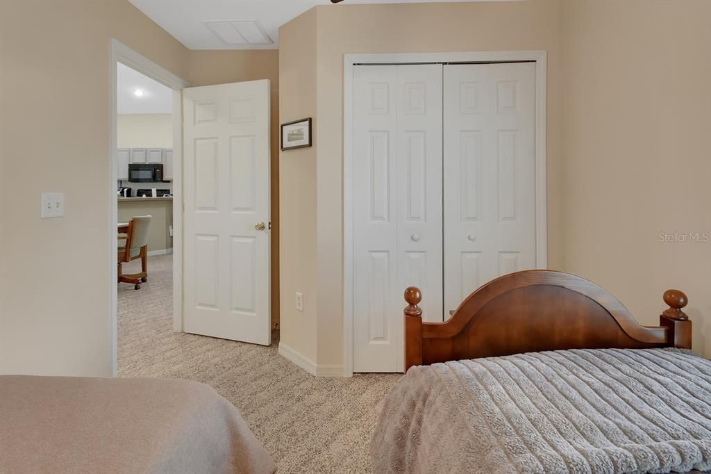 En Venta: $190,000 (2 camas, 2 baños, 939 Pies cuadrados)