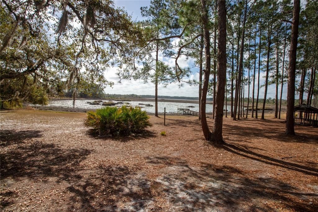 For Sale: $299,900 (3 beds, 2 baths, 1984 Square Feet)