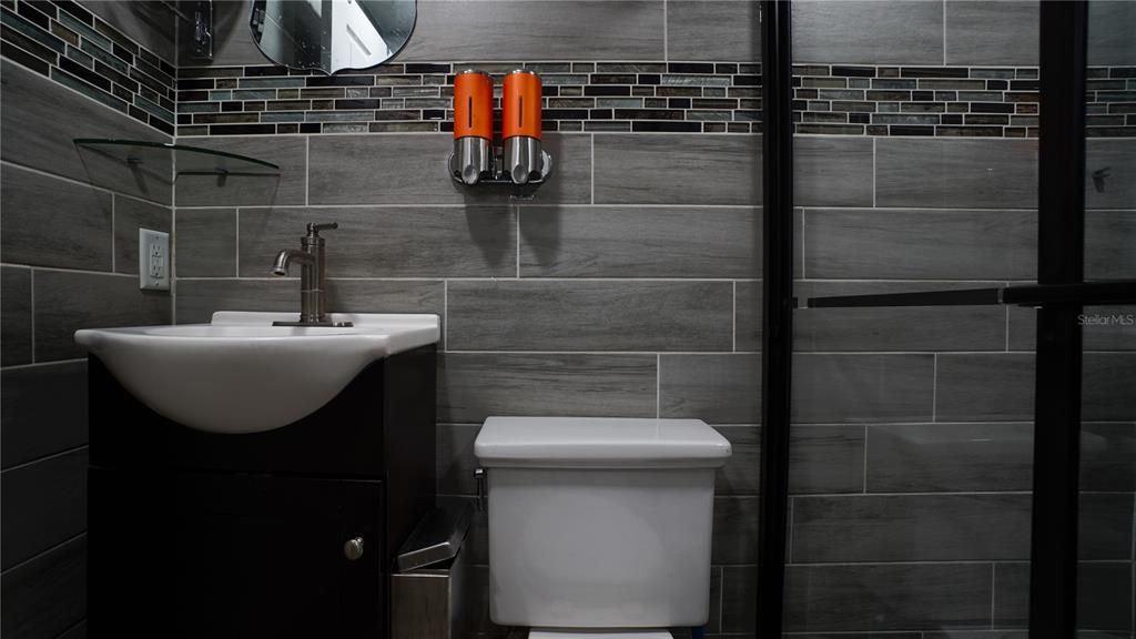 待售: $55,800 (0 贝兹, 0 浴室, 1796 平方英尺)