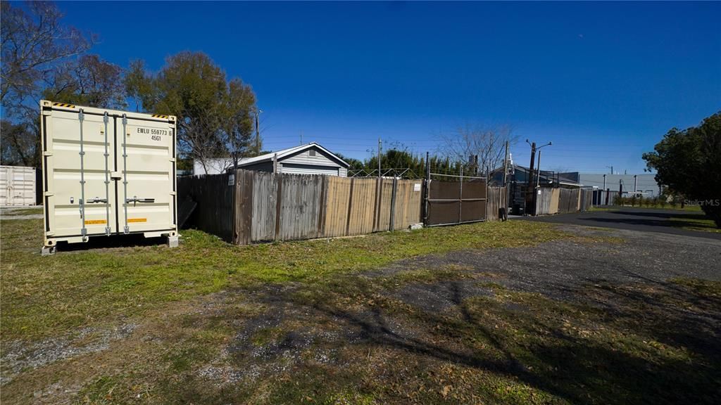 待售: $55,800 (0 贝兹, 0 浴室, 1796 平方英尺)