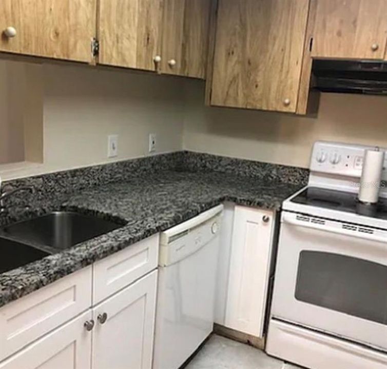 В аренду: $1,800 (3 спален, 2 ванн, 1200 Квадратных фут)