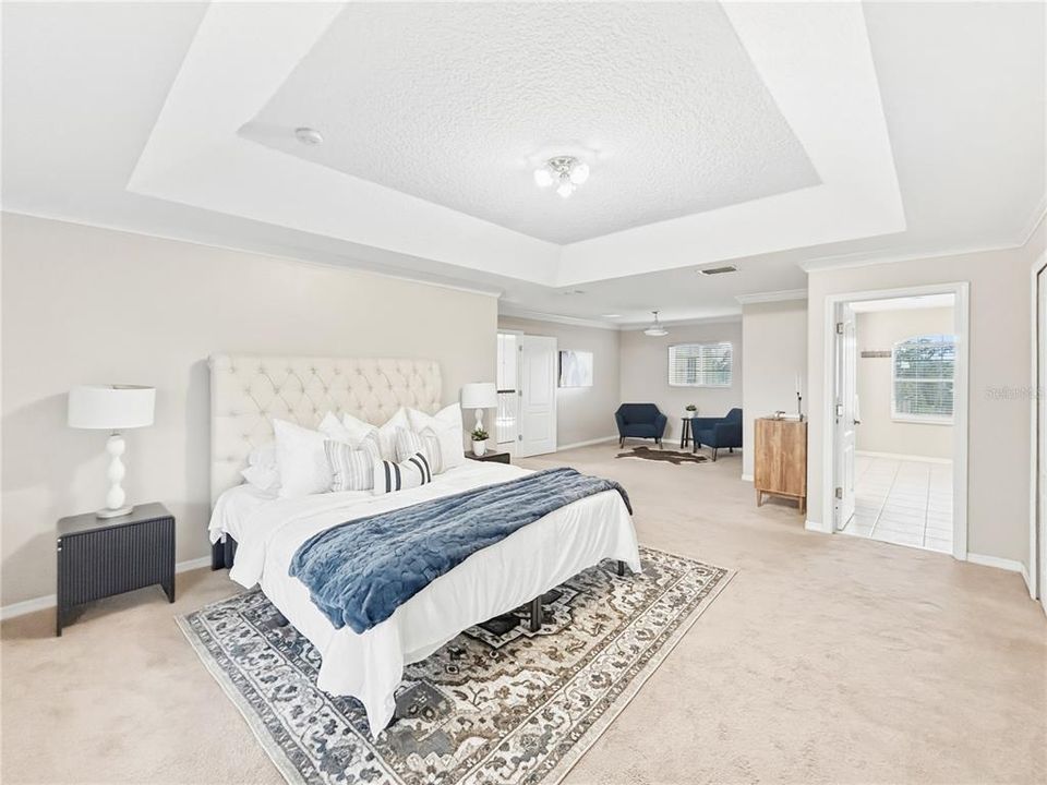 Activo con contrato: $580,000 (5 camas, 3 baños, 3825 Pies cuadrados)