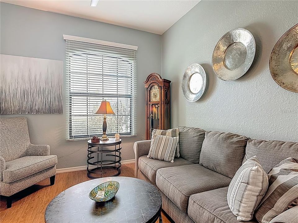 Activo con contrato: $495,000 (4 camas, 3 baños, 2467 Pies cuadrados)