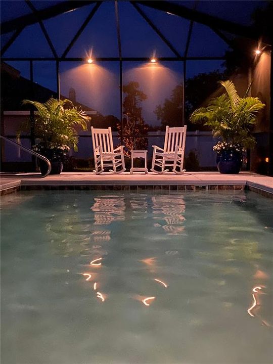 Activo con contrato: $495,000 (4 camas, 3 baños, 2467 Pies cuadrados)