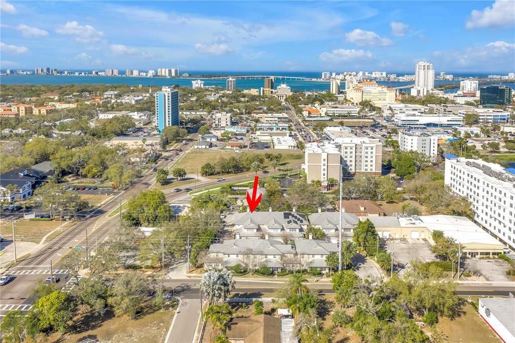 Activo con contrato: $475,000 (3 camas, 2 baños, 1890 Pies cuadrados)