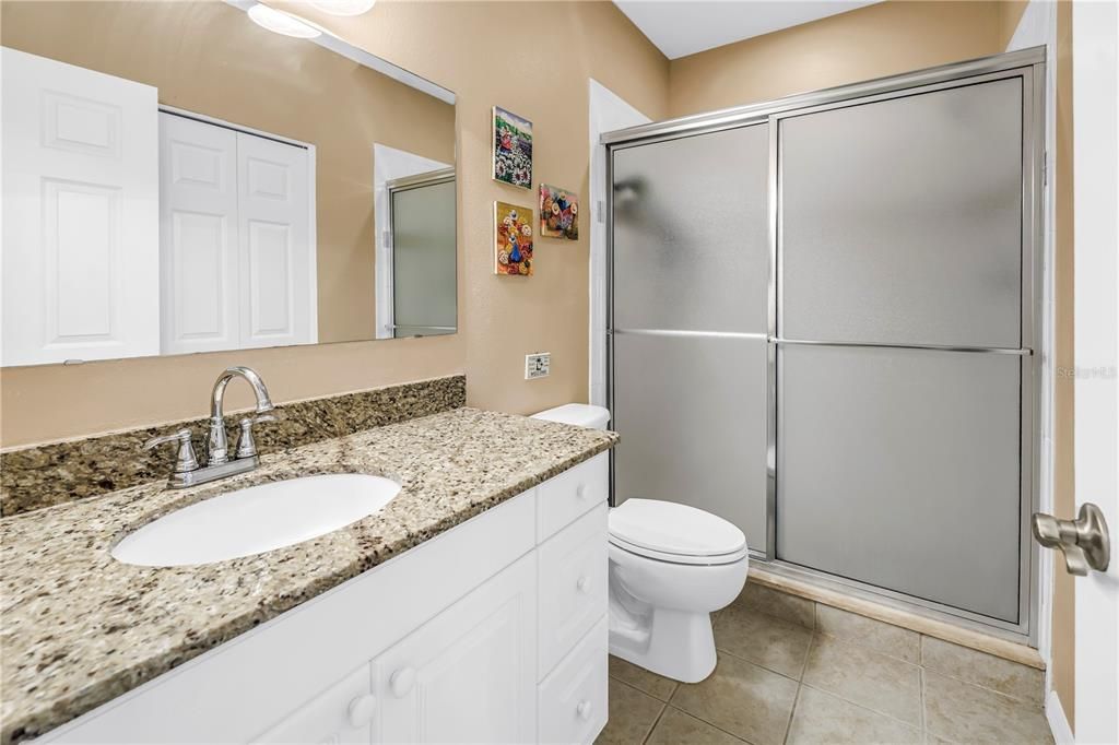 Activo con contrato: $475,000 (3 camas, 2 baños, 1890 Pies cuadrados)