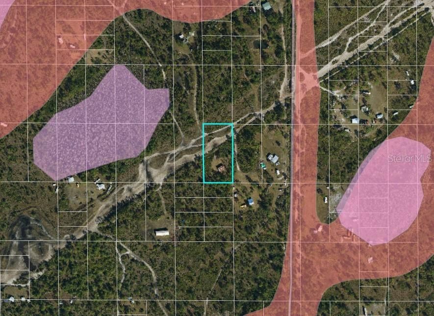 待售: $14,900 (1.24 acres)