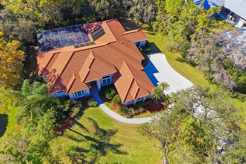 Activo con contrato: $1,575,000 (5 camas, 4 baños, 3447 Pies cuadrados)