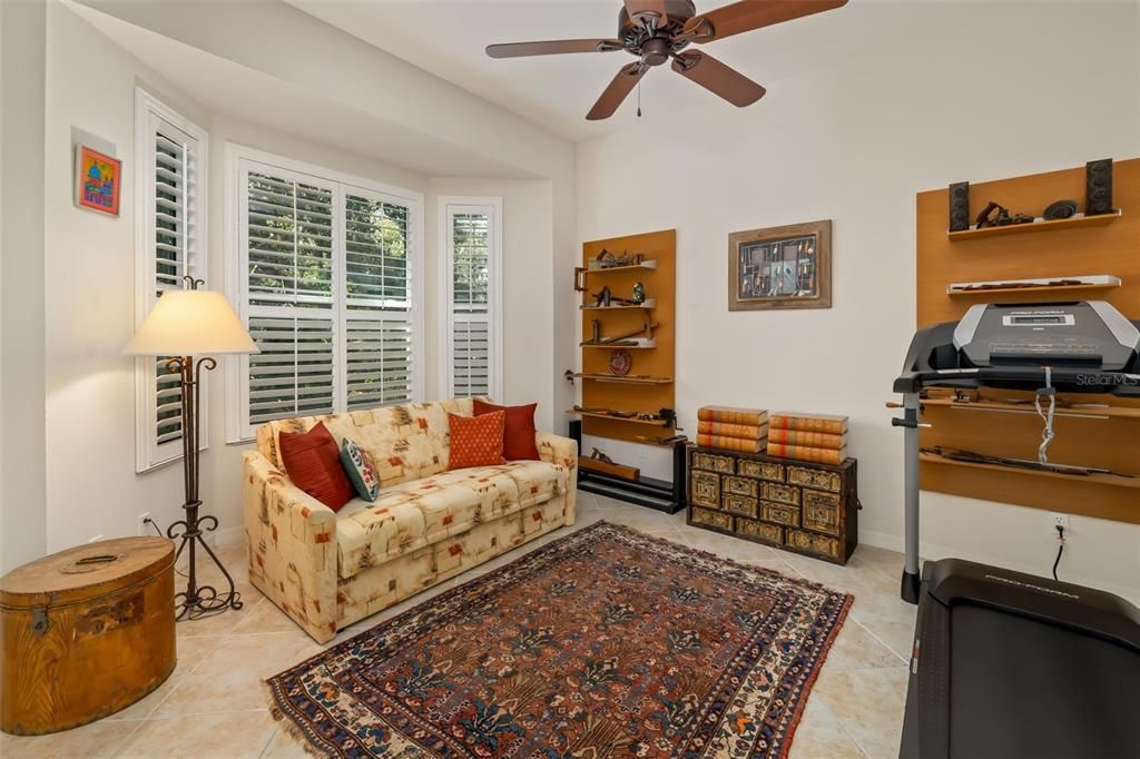 Activo con contrato: $1,575,000 (5 camas, 4 baños, 3447 Pies cuadrados)