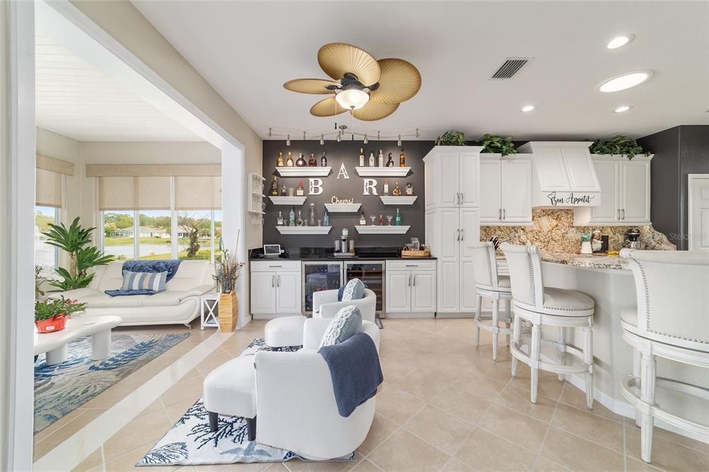 For Sale: $629,900 (2 beds, 2 baths, 1958 Square Feet)