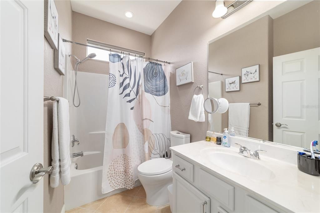 For Sale: $629,900 (2 beds, 2 baths, 1958 Square Feet)