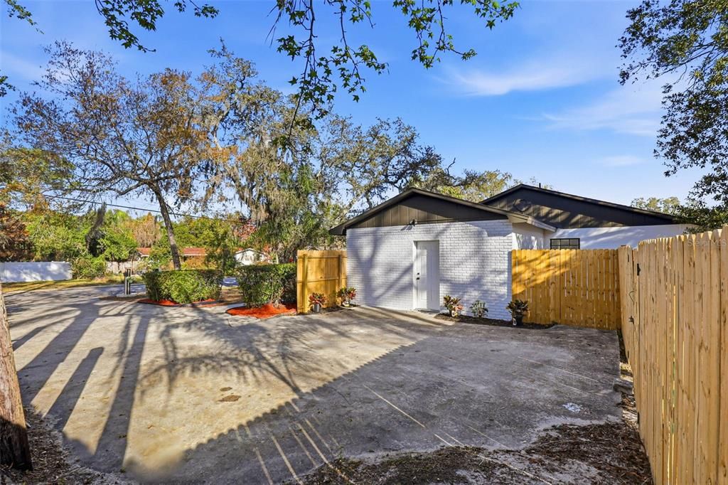 Activo con contrato: $509,000 (4 camas, 3 baños, 1926 Pies cuadrados)