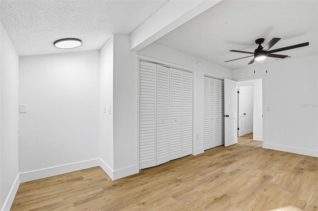 Activo con contrato: $509,000 (4 camas, 3 baños, 1926 Pies cuadrados)