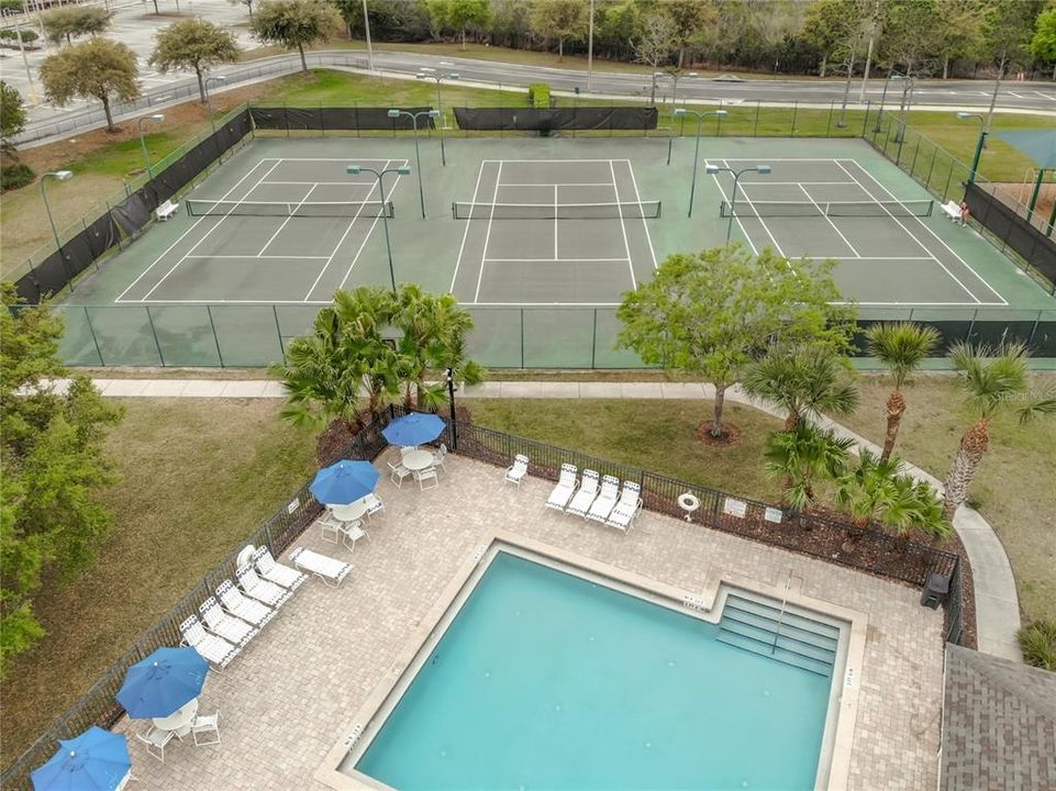 For Sale: $275,000 (2 beds, 2 baths, 1326 Square Feet)