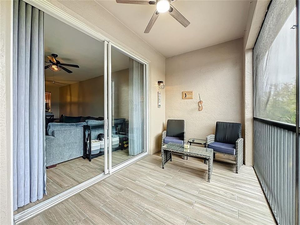 For Sale: $275,000 (2 beds, 2 baths, 1326 Square Feet)
