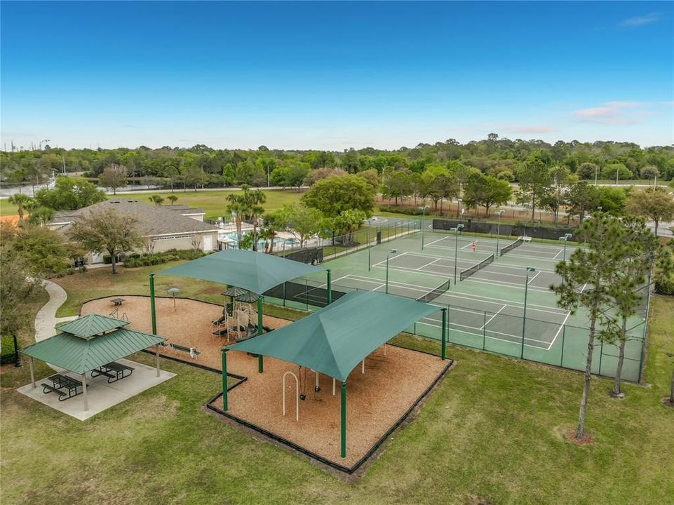 For Sale: $275,000 (2 beds, 2 baths, 1326 Square Feet)