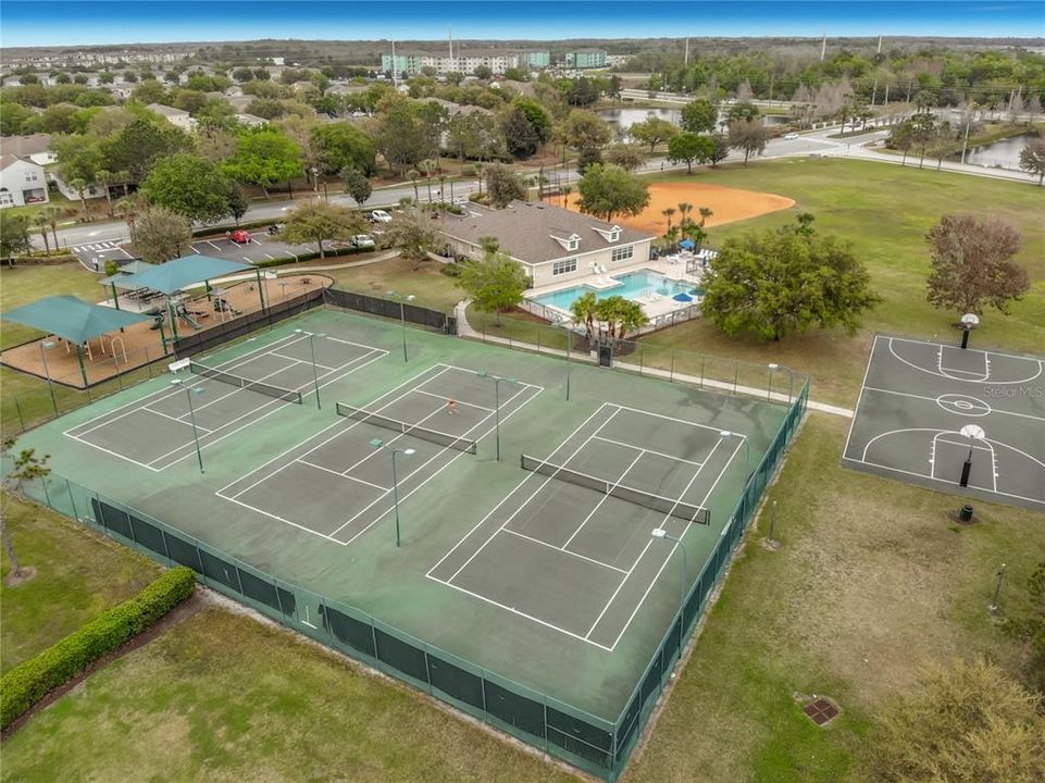 For Sale: $275,000 (2 beds, 2 baths, 1326 Square Feet)