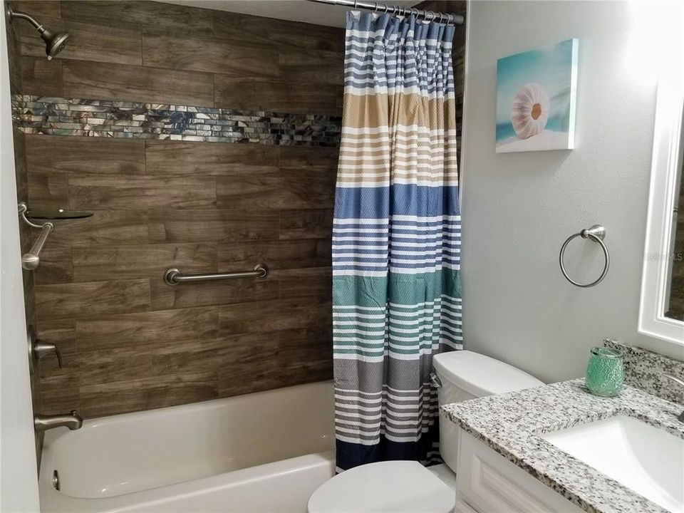В аренду: $2,100 (2 спален, 2 ванн, 890 Квадратных фут)
