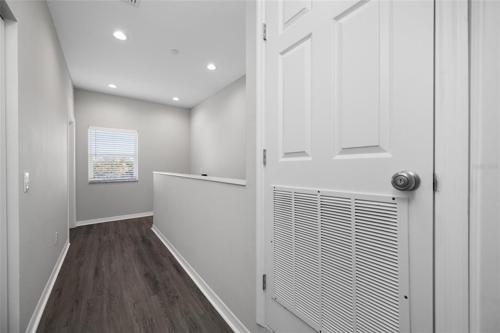 For Rent: $2,945 (3 beds, 2 baths, 1890 Square Feet)