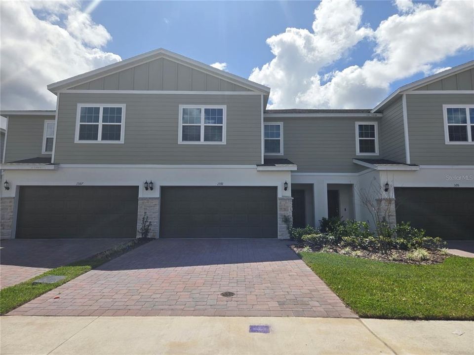 Active With Contract: $359,990 (4 beds, 2 baths, 2032 Square Feet)