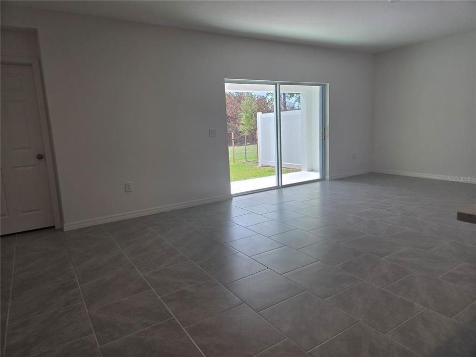 Active With Contract: $359,990 (4 beds, 2 baths, 2032 Square Feet)