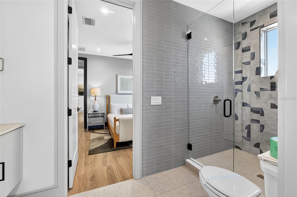 For Sale: $3,375,000 (7 beds, 6 baths, 3156 Square Feet)