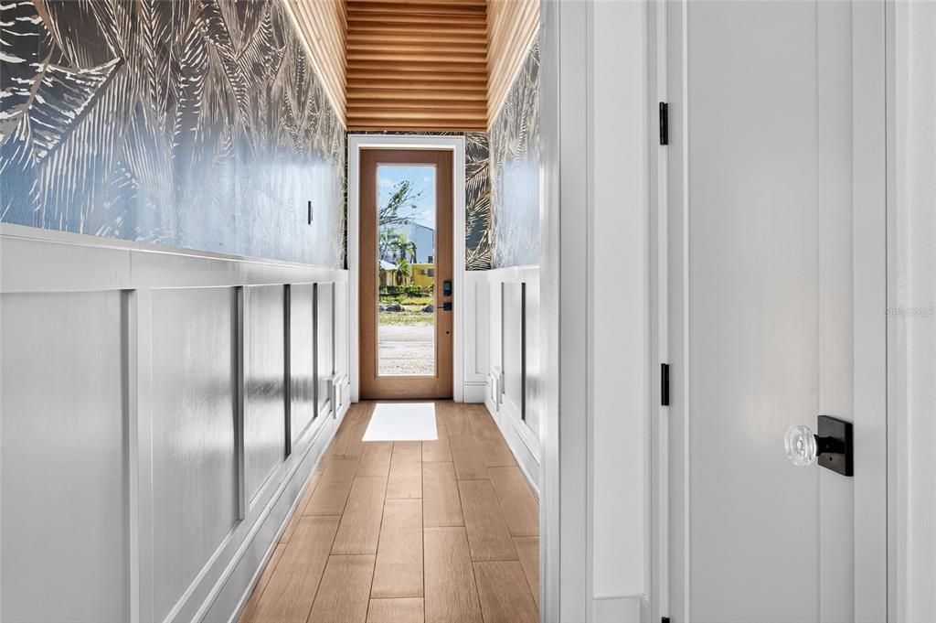 For Sale: $3,375,000 (7 beds, 6 baths, 3156 Square Feet)