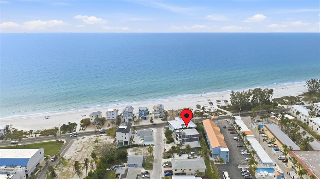 For Sale: $3,375,000 (7 beds, 6 baths, 3156 Square Feet)