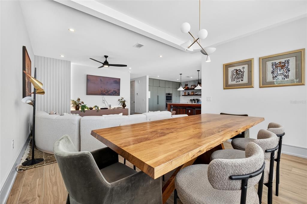 For Sale: $3,375,000 (7 beds, 6 baths, 3156 Square Feet)