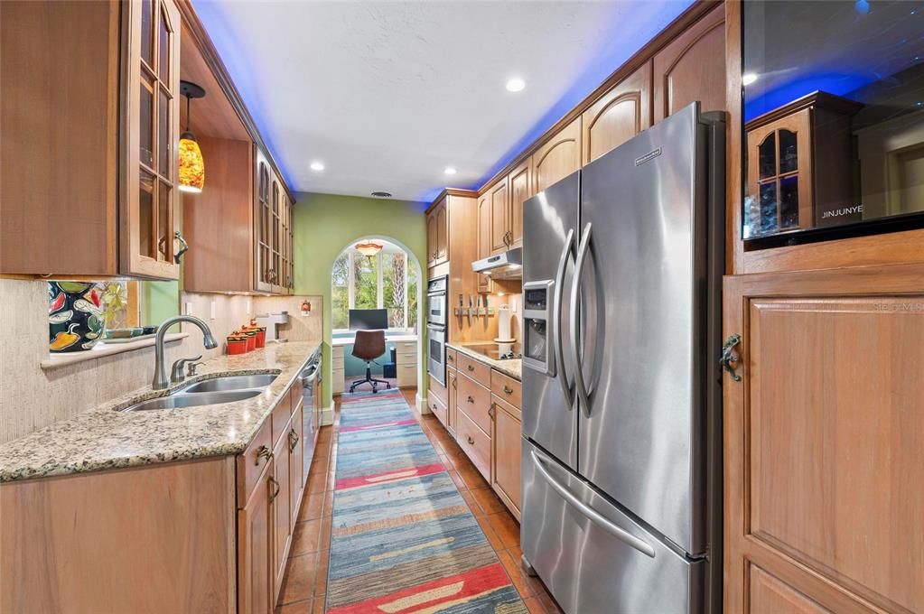En Venta: $1,500,000 (6 camas, 4 baños, 3492 Pies cuadrados)