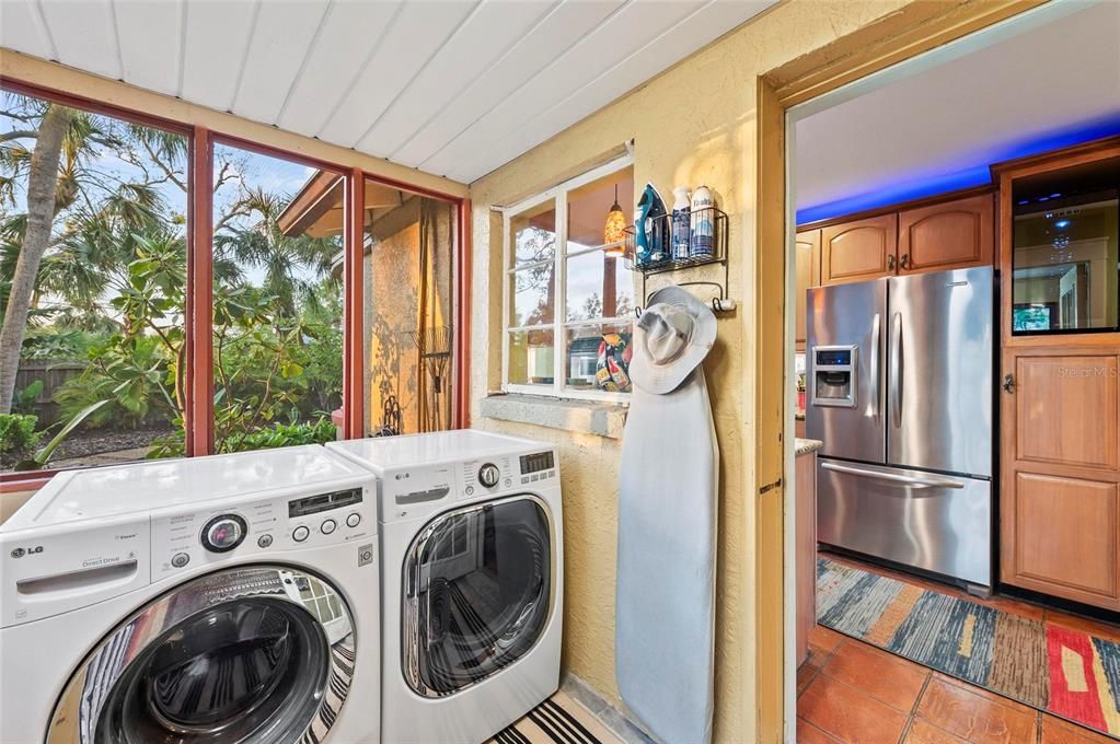 En Venta: $1,500,000 (6 camas, 4 baños, 3492 Pies cuadrados)