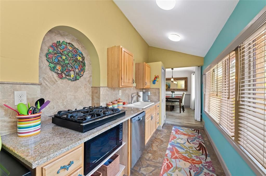 En Venta: $1,500,000 (6 camas, 4 baños, 3492 Pies cuadrados)