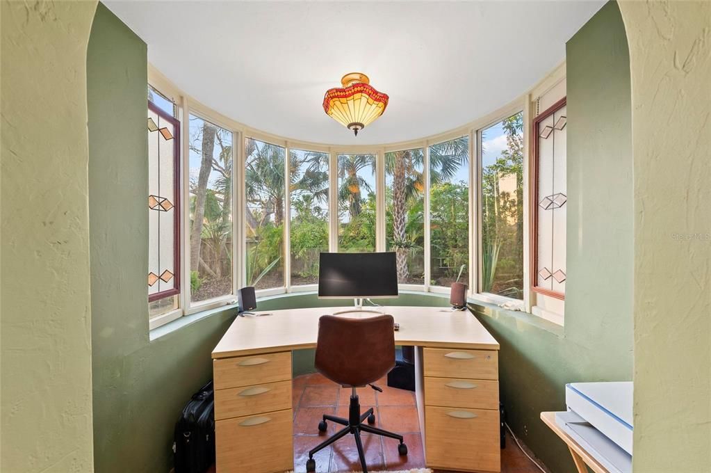 En Venta: $1,500,000 (6 camas, 4 baños, 3492 Pies cuadrados)