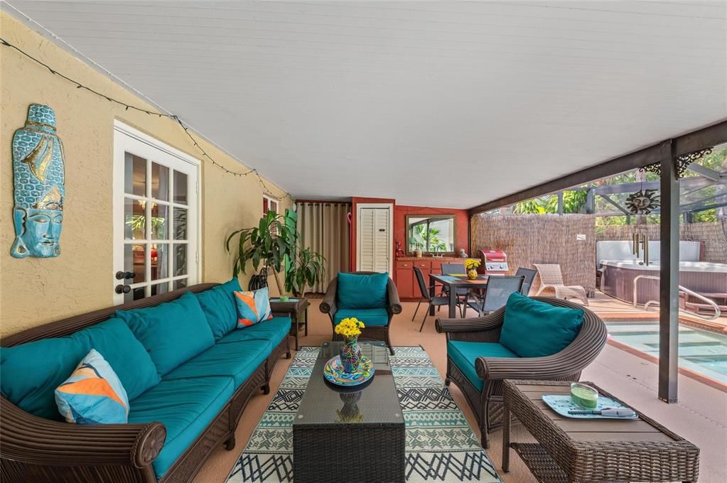 En Venta: $1,500,000 (6 camas, 4 baños, 3492 Pies cuadrados)