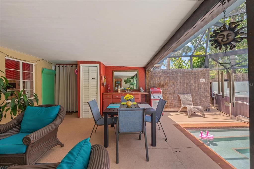 En Venta: $1,500,000 (6 camas, 4 baños, 3492 Pies cuadrados)