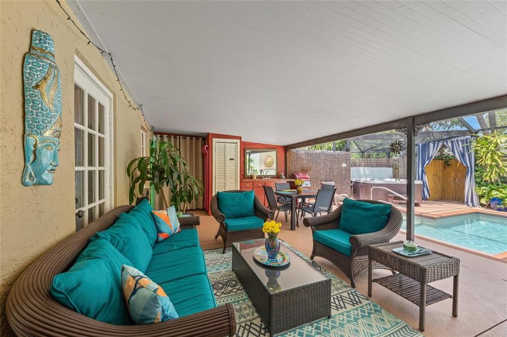 En Venta: $1,500,000 (6 camas, 4 baños, 3492 Pies cuadrados)