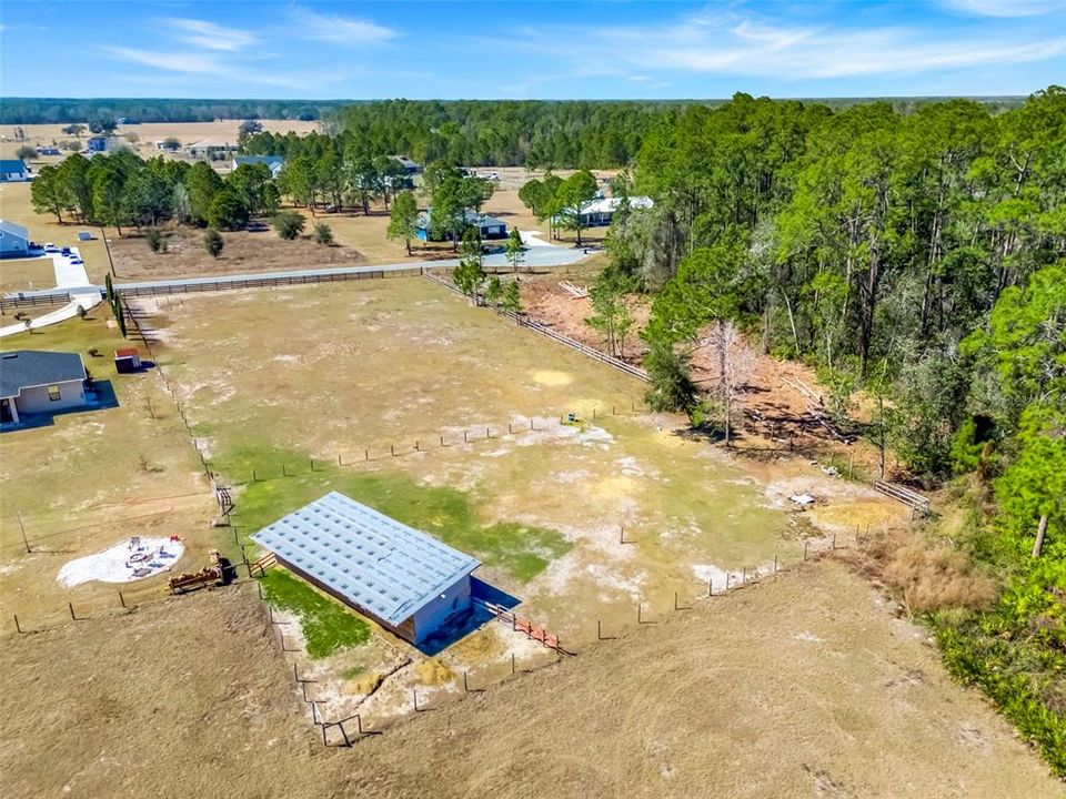 En Venta: $155,000 (1.37 acres)