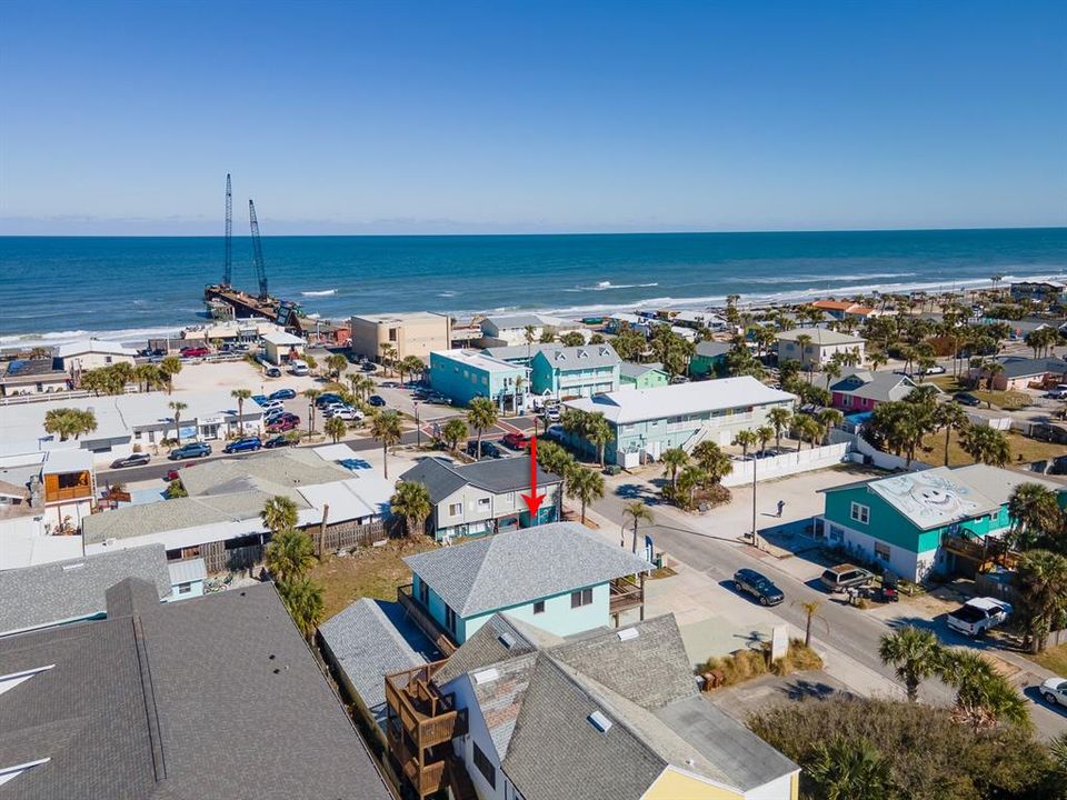 На продажу: $1,350,000 (2 спален, 1 ванн, 3080 Квадратных фут)