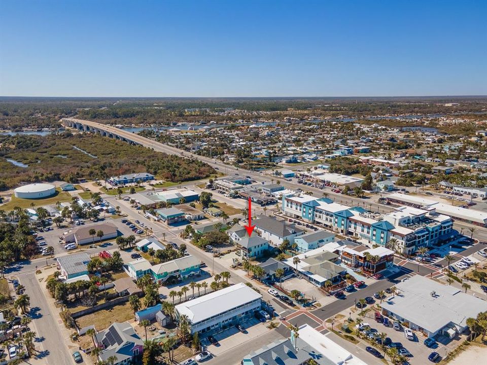 На продажу: $1,350,000 (2 спален, 1 ванн, 3080 Квадратных фут)