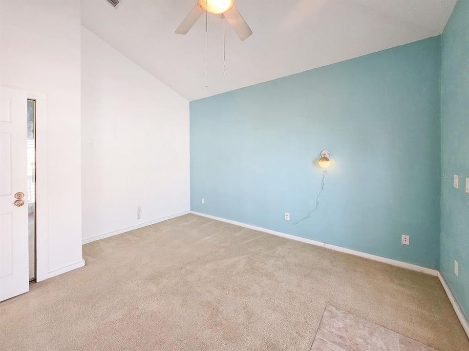 На продажу: $1,350,000 (2 спален, 1 ванн, 3080 Квадратных фут)