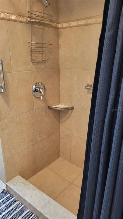 For Rent: $4,000 (3 beds, 2 baths, 1765 Square Feet)