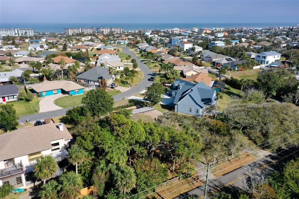 Activo con contrato: $599,000 (3 camas, 2 baños, 2504 Pies cuadrados)