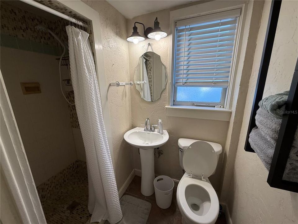 В аренду: $1,400 (1 спален, 1 ванн, 547 Квадратных фут)