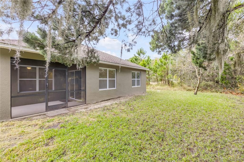 For Sale: $335,000 (3 beds, 2 baths, 1695 Square Feet)
