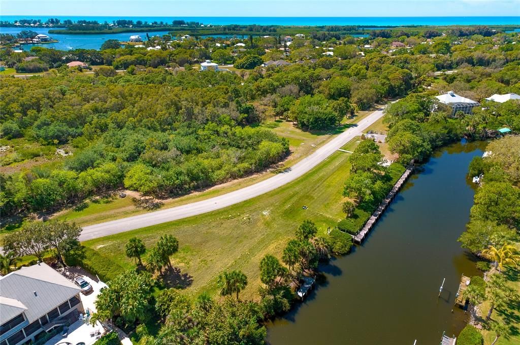 待售: $234,900 (0.33 acres)