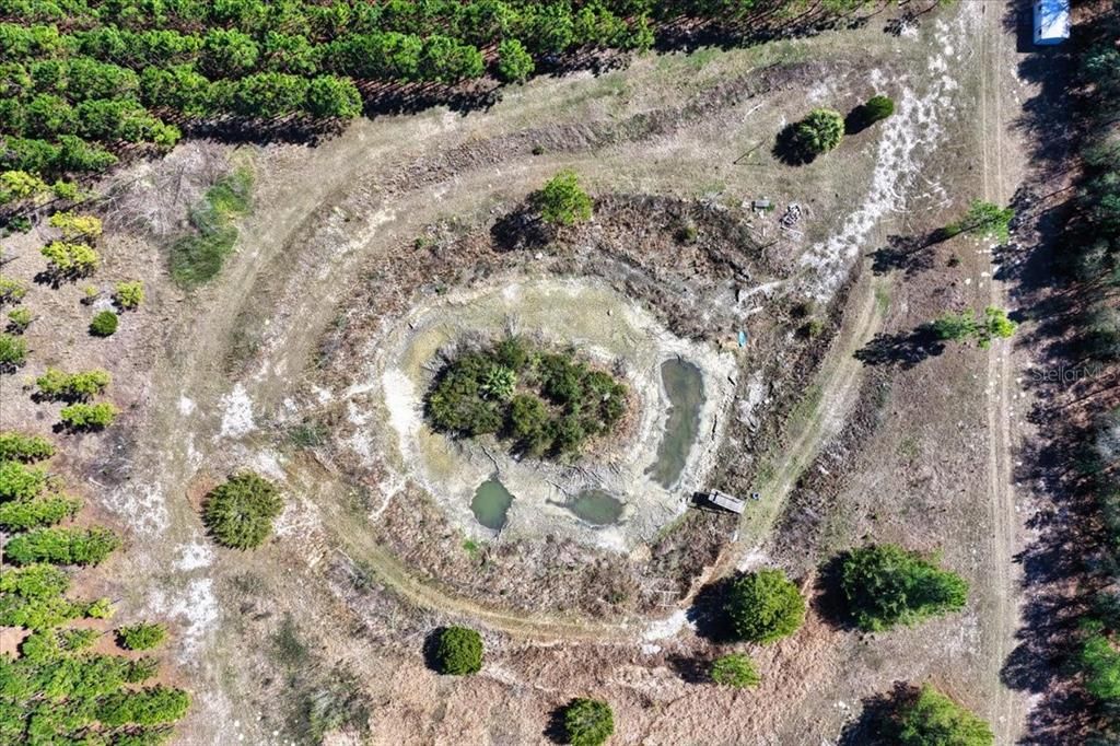 На продажу: $288,800 (14.44 acres)