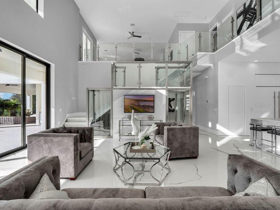 En Venta: $5,000,000 (6 camas, 6 baños, 6643 Pies cuadrados)