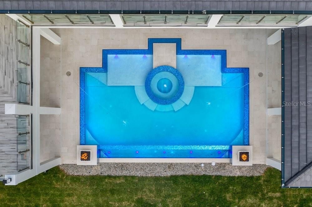 En Venta: $5,000,000 (6 camas, 6 baños, 6643 Pies cuadrados)