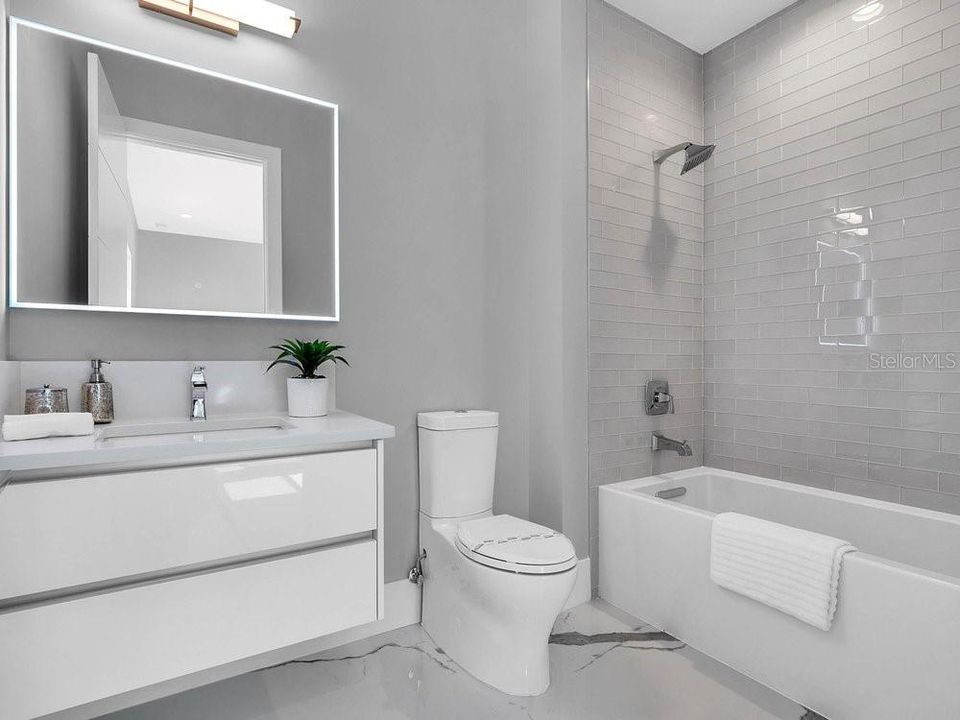 En Venta: $5,000,000 (6 camas, 6 baños, 6643 Pies cuadrados)