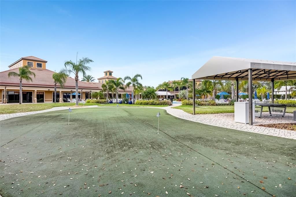 Activo con contrato: $265,000 (2 camas, 2 baños, 1461 Pies cuadrados)
